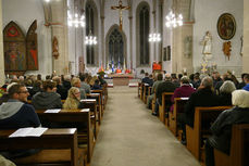 Firmung 2017 in Naumburg (Foto: Karl-Franz Thiede)